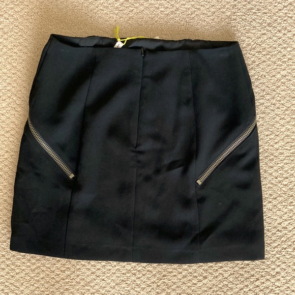 BCBGeneration mini skirt. 15 inches in length. Dress it up, or down! - Picture 2 of 2